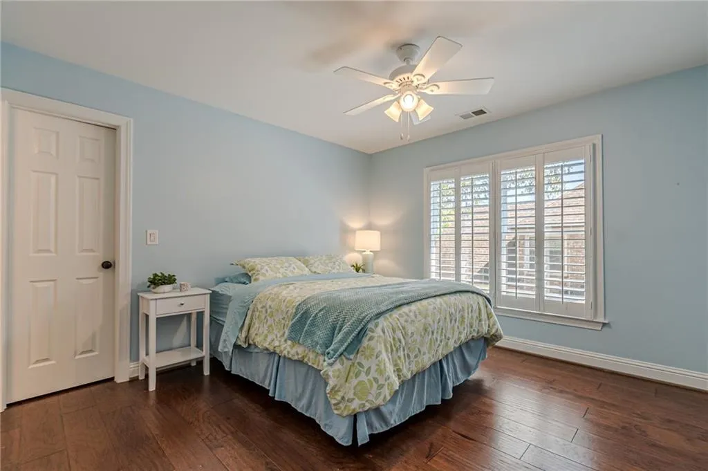 6335 Glen Oaks Lane, Atlanta, Georgia 30328, 4 Bedrooms Bedrooms, ,3 BathroomsBathrooms,Residential,Sold,6335 Glen Oaks Lane,7449436