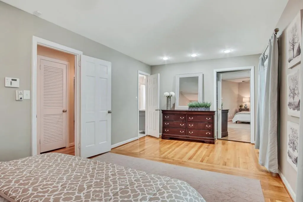 6400 Colewood Court Nw, Atlanta, Georgia 30328, 4 Bedrooms Bedrooms, ,3 BathroomsBathrooms,Residential,Sold,6400 Colewood Court Nw,6630710