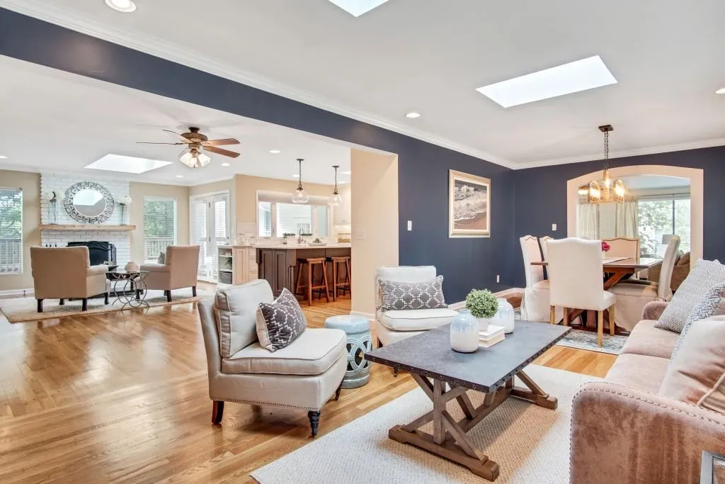 6400 Colewood Court Nw, Atlanta, Georgia 30328, 4 Bedrooms Bedrooms, ,3 BathroomsBathrooms,Residential,Sold,6400 Colewood Court Nw,6630710