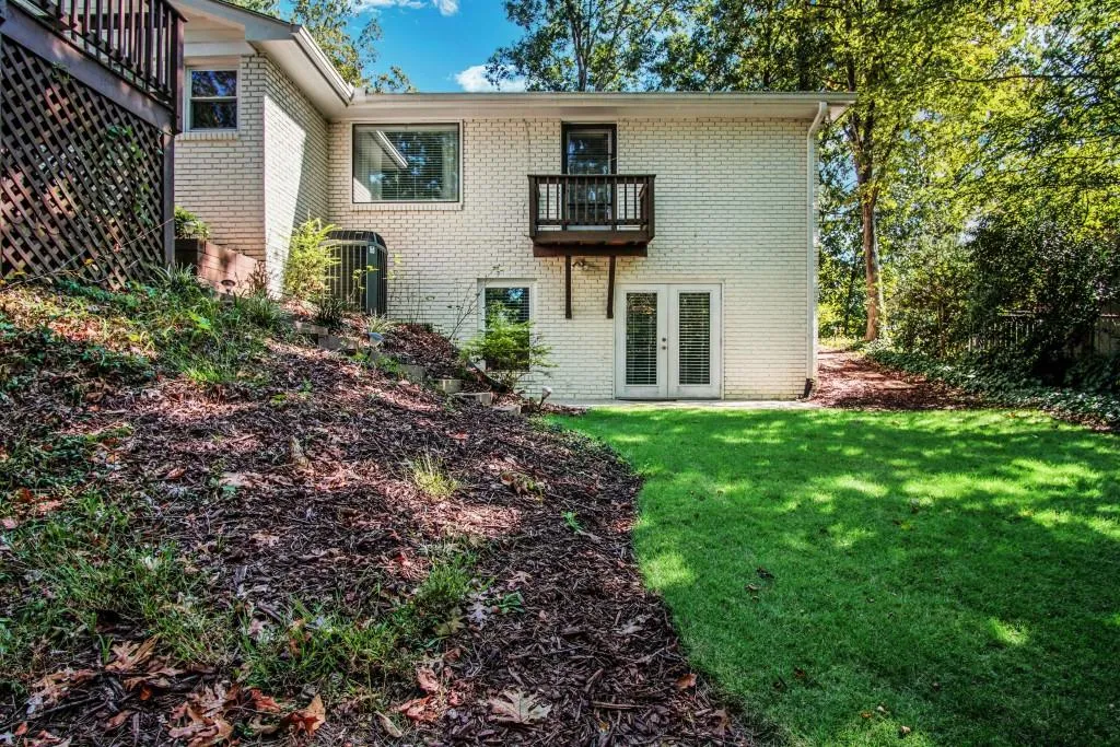 6400 Colewood Court Nw, Atlanta, Georgia 30328, 4 Bedrooms Bedrooms, ,3 BathroomsBathrooms,Residential,Sold,6400 Colewood Court Nw,6630710