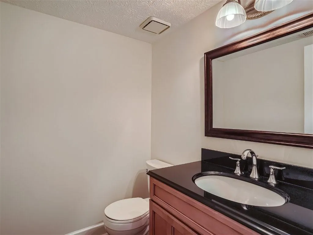 9105 Carroll Manor Drive, Sandy Springs, Georgia 30350, 3 Bedrooms Bedrooms, ,2 BathroomsBathrooms,Residential,Sold,9105 Carroll Manor Drive,7204001