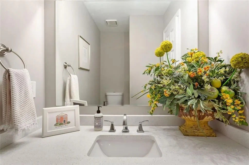 28 Huntington Place Drive, Atlanta, Georgia 30350, 3 Bedrooms Bedrooms, ,2 BathroomsBathrooms,Residential,Sold,28 Huntington Place Drive,6942556