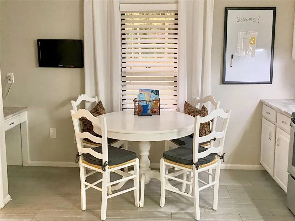 28 Huntington Place Drive, Atlanta, Georgia 30350, 3 Bedrooms Bedrooms, ,2 BathroomsBathrooms,Residential,Sold,28 Huntington Place Drive,6942556