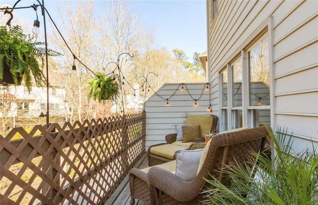 28 Huntington Place Drive, Atlanta, Georgia 30350, 3 Bedrooms Bedrooms, ,2 BathroomsBathrooms,Residential,Sold,28 Huntington Place Drive,6942556