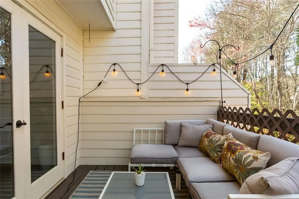 28 Huntington Place Drive, Atlanta, Georgia 30350, 3 Bedrooms Bedrooms, ,2 BathroomsBathrooms,Residential,Sold,28 Huntington Place Drive,6942556