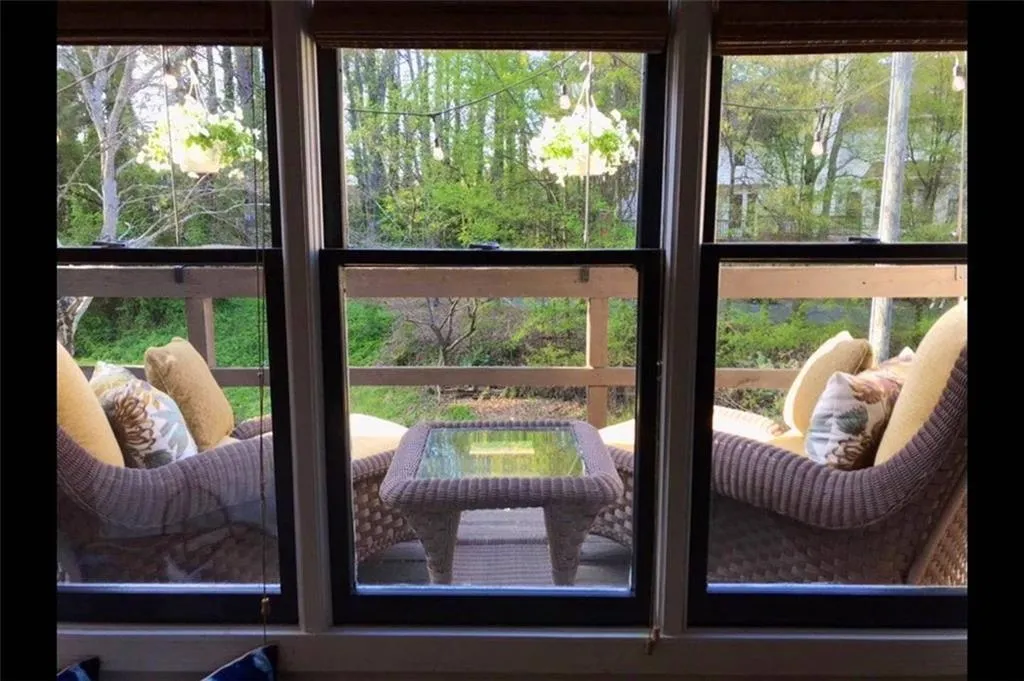 28 Huntington Place Drive, Atlanta, Georgia 30350, 3 Bedrooms Bedrooms, ,2 BathroomsBathrooms,Residential,Sold,28 Huntington Place Drive,6942556