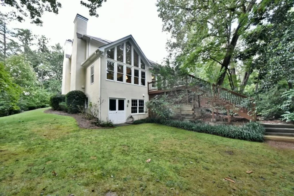 8415 Valemont Drive, Sandy Springs, Georgia 30350, 4 Bedrooms Bedrooms, ,3 BathroomsBathrooms,Residential,Sold,8415 Valemont Drive,5811623