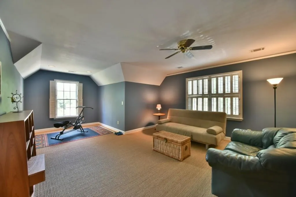 8415 Valemont Drive, Sandy Springs, Georgia 30350, 4 Bedrooms Bedrooms, ,3 BathroomsBathrooms,Residential,Sold,8415 Valemont Drive,5811623