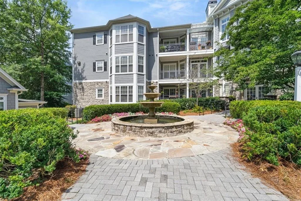 4100 Paces Walk Se Unit 2303, Atlanta, Georgia 30339, 2 Bedrooms Bedrooms, 0 ,2 BathroomsBathrooms,Residential,Sold,4100 Paces Walk Se Unit 2303,7787366