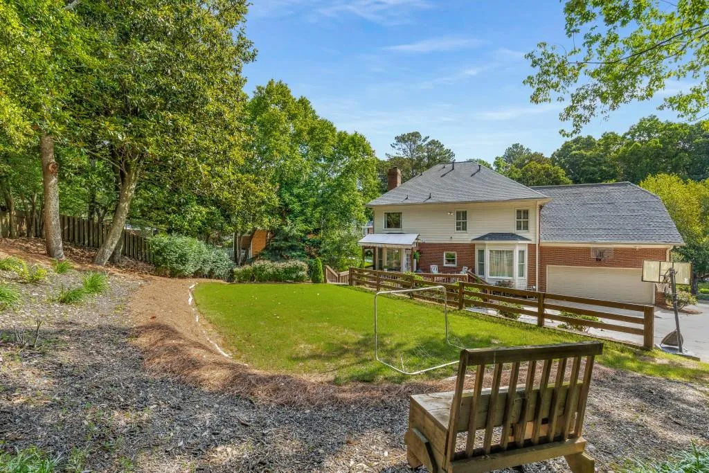 120 Chelveston Place, Sandy Springs, Georgia 30350, 5 Bedrooms Bedrooms, ,4 BathroomsBathrooms,Residential,Sold,120 Chelveston Place,7390932