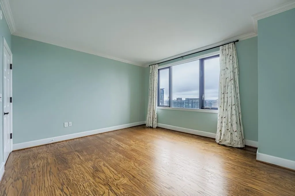 75 14th Street Ne Unit 4160, Atlanta, Georgia 30309, 2 Bedrooms Bedrooms, ,2 BathroomsBathrooms,Residential,For Sale,75 14th Street Ne Unit 4160,7663535