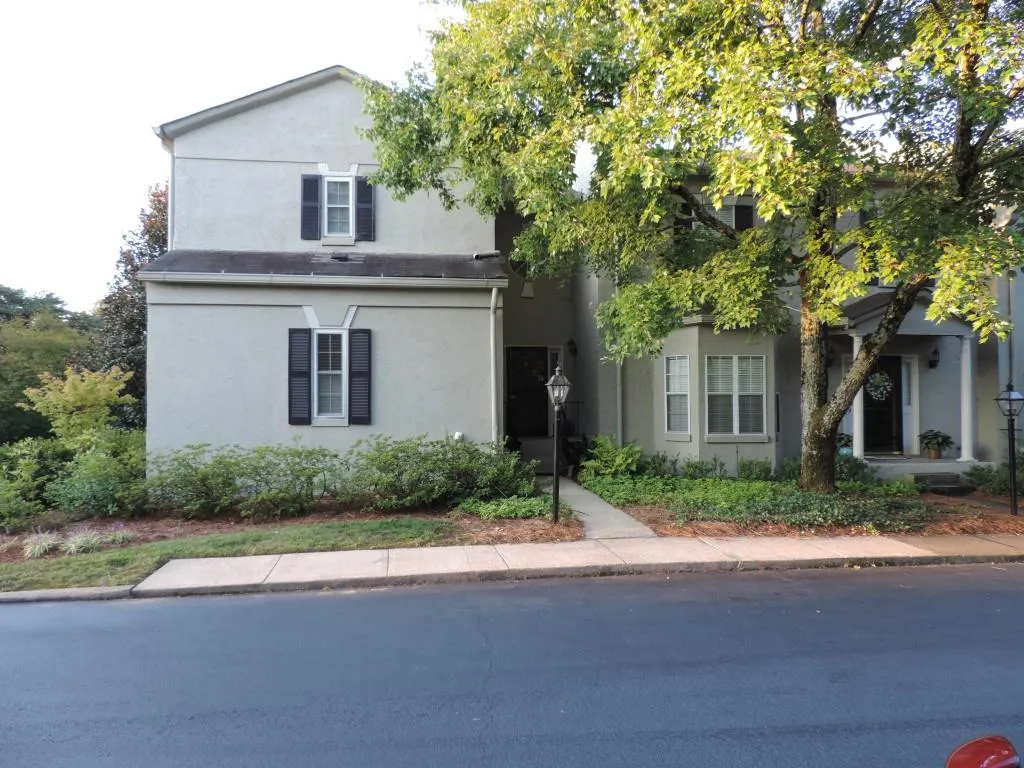 5996 Mitchell Road Unit 8, Sandy Springs, Georgia 30328, 3 Bedrooms Bedrooms, ,3 BathroomsBathrooms,Residential,Sold,5996 Mitchell Road Unit 8,5853875