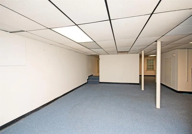 290 Amherst Court, Atlanta, Georgia 30328, 4 Bedrooms Bedrooms, ,3 BathroomsBathrooms,Residential,Sold,290 Amherst Court,6908890