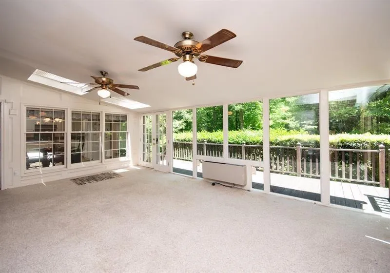 290 Amherst Court, Atlanta, Georgia 30328, 4 Bedrooms Bedrooms, ,3 BathroomsBathrooms,Residential,Sold,290 Amherst Court,6908890