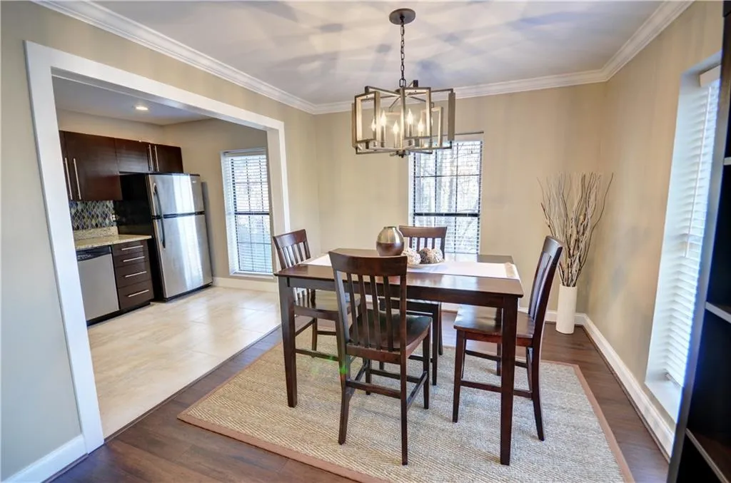 1204 Pine Heights Drive Ne Unit 1204, Atlanta, Georgia 30324, 2 Bedrooms Bedrooms, ,2 BathroomsBathrooms,Residential,Sold,1204 Pine Heights Drive Ne Unit 1204,5947666