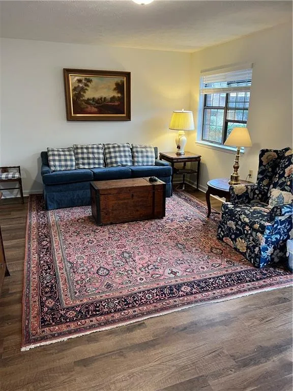 475 Mount Vernon Highway Ne Unit C126, Sandy Springs, Georgia 30328, 1 Bedroom Bedrooms, ,1 BathroomBathrooms,Residential,Sold,475 Mount Vernon Highway Ne Unit C126,7226298