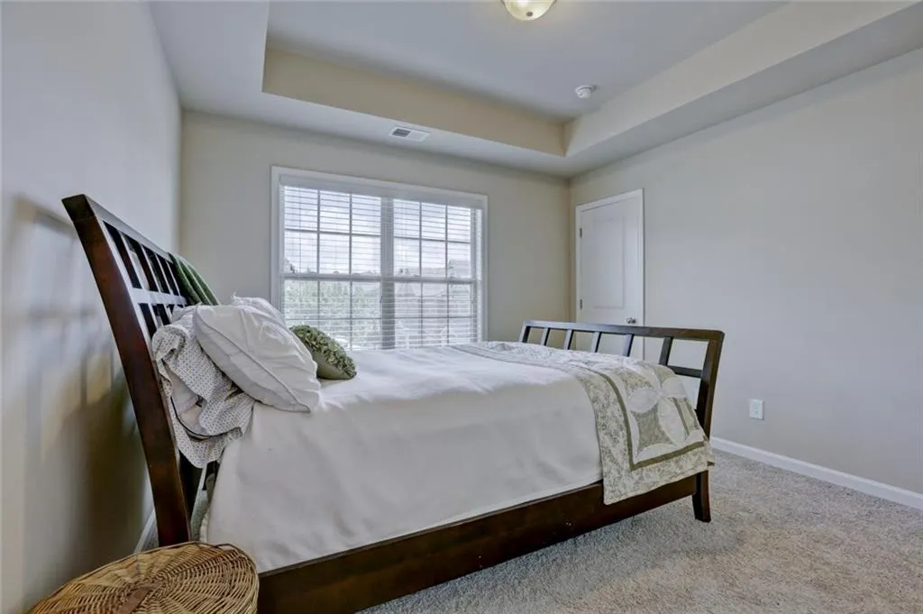 7565 Highland Bluff, Atlanta, Georgia 30328, 3 Bedrooms Bedrooms, ,3 BathroomsBathrooms,Residential,Sold,7565 Highland Bluff,5863979