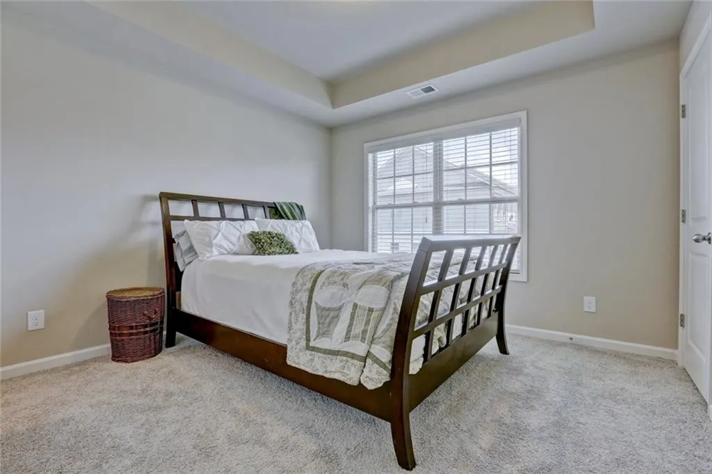 7565 Highland Bluff, Atlanta, Georgia 30328, 3 Bedrooms Bedrooms, ,3 BathroomsBathrooms,Residential,Sold,7565 Highland Bluff,5863979