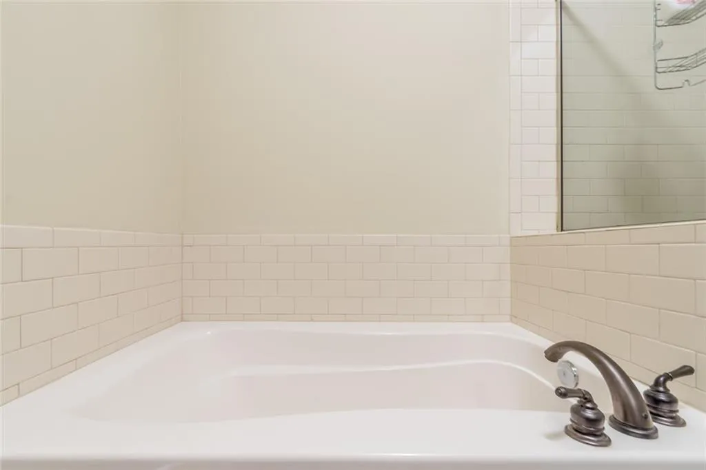 901 Abernathy Road Unit 6040, Atlanta, Georgia 30328, 2 Bedrooms Bedrooms, ,2 BathroomsBathrooms,Residential,Sold,901 Abernathy Road Unit 6040,6590366