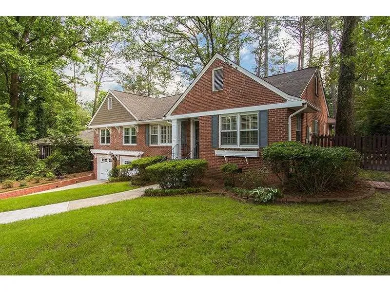633 Burke Road, Atlanta, Georgia 30305, 3 Bedrooms Bedrooms, ,3 BathroomsBathrooms,Residential,Sold,633 Burke Road,5587976