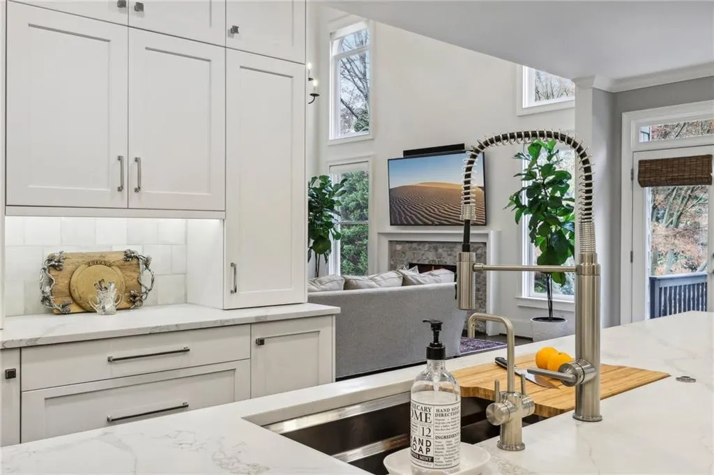 620 Regency Forest Court, Atlanta, Georgia 30342, 5 Bedrooms Bedrooms, ,5 BathroomsBathrooms,Residential,Sold,620 Regency Forest Court,7516006 620 Regency Forest Court, Atlanta, Georgia 30342, 5 Bedrooms Bedrooms, ,5 BathroomsBathrooms,Residential,Sold,620 Regency Forest Court,7516006