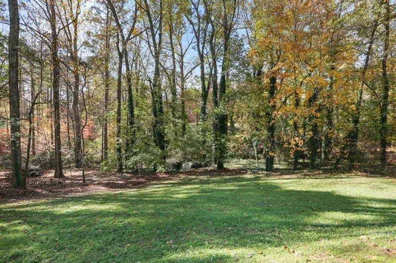 8180 Innsbruck Drive, Atlanta, Georgia 30350, 4 Bedrooms Bedrooms, ,3 BathroomsBathrooms,Residential,Sold,8180 Innsbruck Drive,6835248