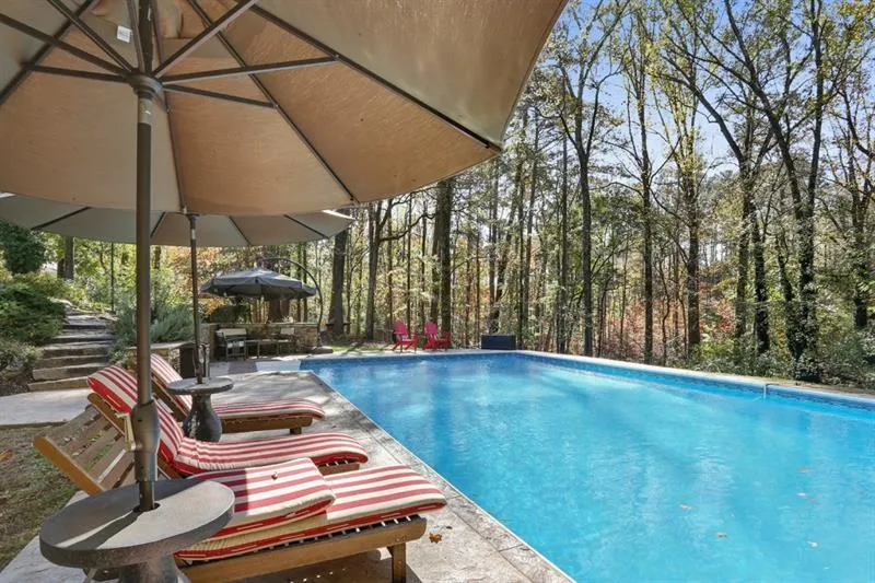 8180 Innsbruck Drive, Atlanta, Georgia 30350, 4 Bedrooms Bedrooms, ,3 BathroomsBathrooms,Residential,Sold,8180 Innsbruck Drive,6835248