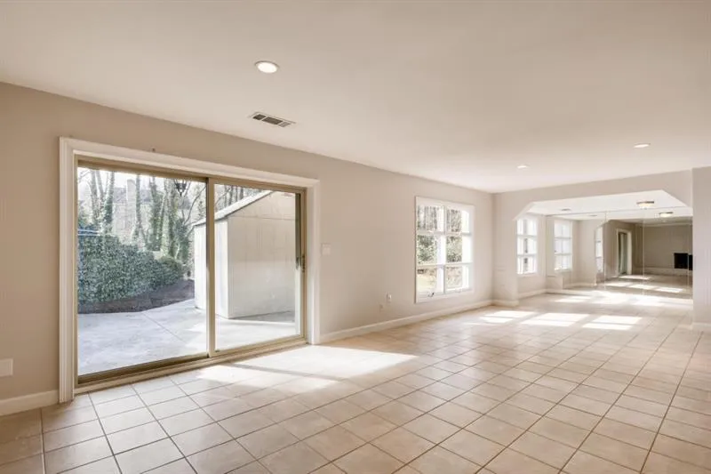 8180 Innsbruck Drive, Atlanta, Georgia 30350, 4 Bedrooms Bedrooms, ,3 BathroomsBathrooms,Residential,Sold,8180 Innsbruck Drive,6835248