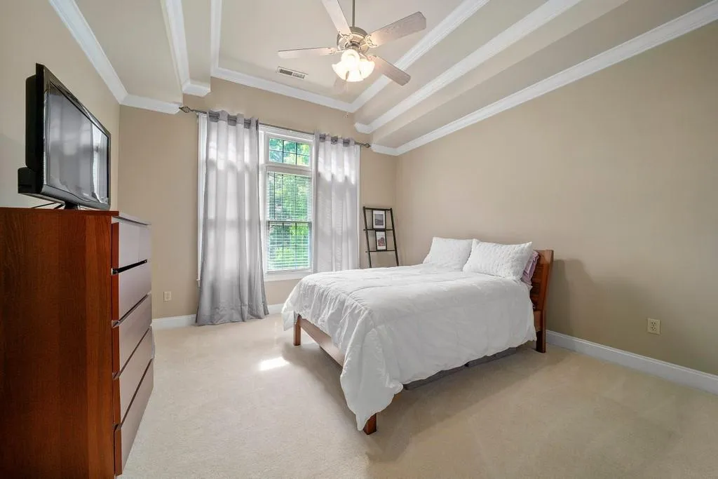 331 Ne Carpenter Drive Unit 4, Atlanta, Georgia 30328, 2 Bedrooms Bedrooms, ,2 BathroomsBathrooms,Residential,Sold,331 Ne Carpenter Drive Unit 4,6886478