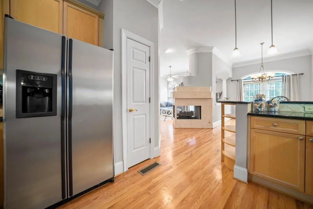 331 Ne Carpenter Drive Unit 4, Atlanta, Georgia 30328, 2 Bedrooms Bedrooms, ,2 BathroomsBathrooms,Residential,Sold,331 Ne Carpenter Drive Unit 4,6886478