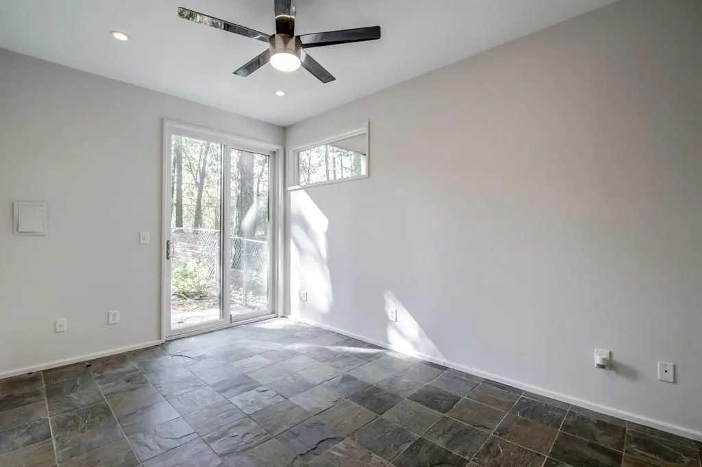 5724 Kayron Drive, Atlanta, Georgia 30328, 3 Bedrooms Bedrooms, ,2 BathroomsBathrooms,Residential,Sold,5724 Kayron Drive,5769829