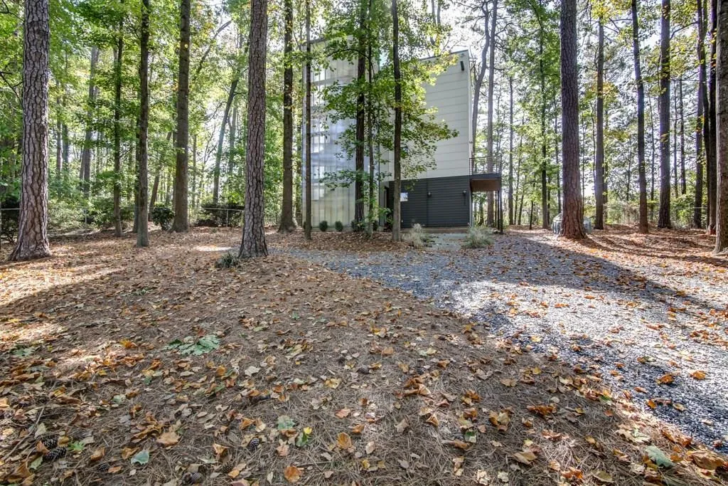5724 Kayron Drive, Atlanta, Georgia 30328, 3 Bedrooms Bedrooms, ,2 BathroomsBathrooms,Residential,Sold,5724 Kayron Drive,5769829