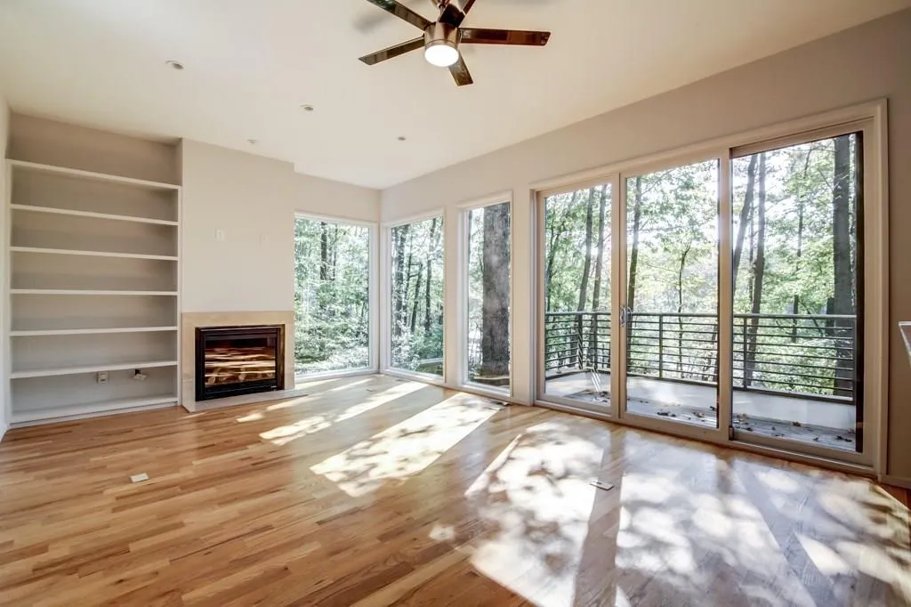 5724 Kayron Drive, Atlanta, Georgia 30328, 3 Bedrooms Bedrooms, ,2 BathroomsBathrooms,Residential,Sold,5724 Kayron Drive,5769829