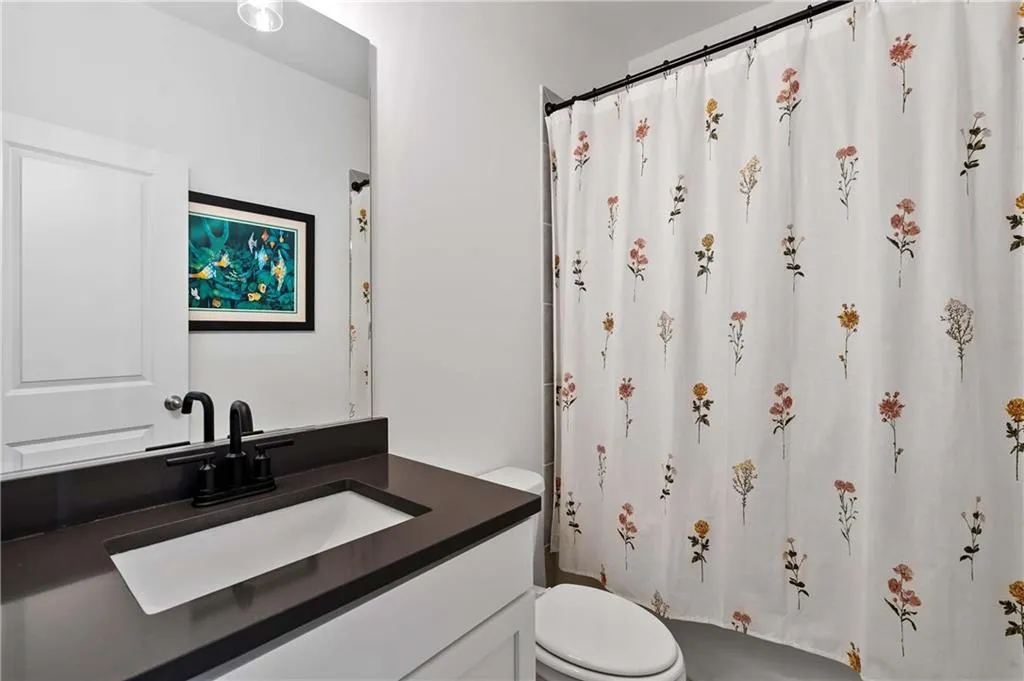 6679 Prelude Drive, Atlanta, Georgia 30328, 3 Bedrooms Bedrooms, ,4 BathroomsBathrooms,Residential,For Sale,6679 Prelude Drive,7666546