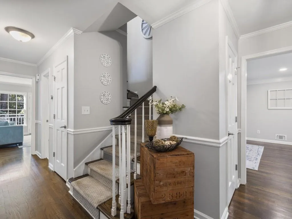 205 Berwick Drive, Atlanta, Georgia 30328, 4 Bedrooms Bedrooms, ,3 BathroomsBathrooms,Residential,Sold,205 Berwick Drive,7360053