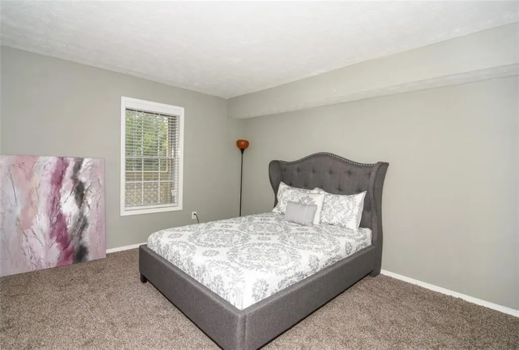 1307 Natchez Trace Unit 0, Sandy Springs, Georgia 30350, 2 Bedrooms Bedrooms, ,1 BathroomBathrooms,Residential,Sold,1307 Natchez Trace Unit 0,5958787