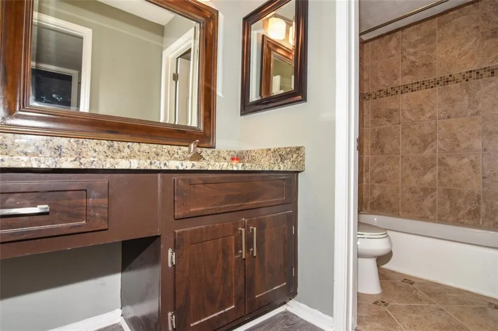 1307 Natchez Trace Unit 0, Sandy Springs, Georgia 30350, 2 Bedrooms Bedrooms, ,1 BathroomBathrooms,Residential,Sold,1307 Natchez Trace Unit 0,5958787