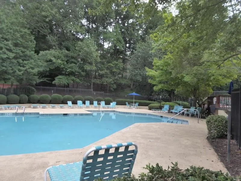 2401 Huntingdon Chase Unit 2401, Sandy Springs, Georgia 30350, 3 Bedrooms Bedrooms, ,2 BathroomsBathrooms,Residential,Sold,2401 Huntingdon Chase Unit 2401,6055658
