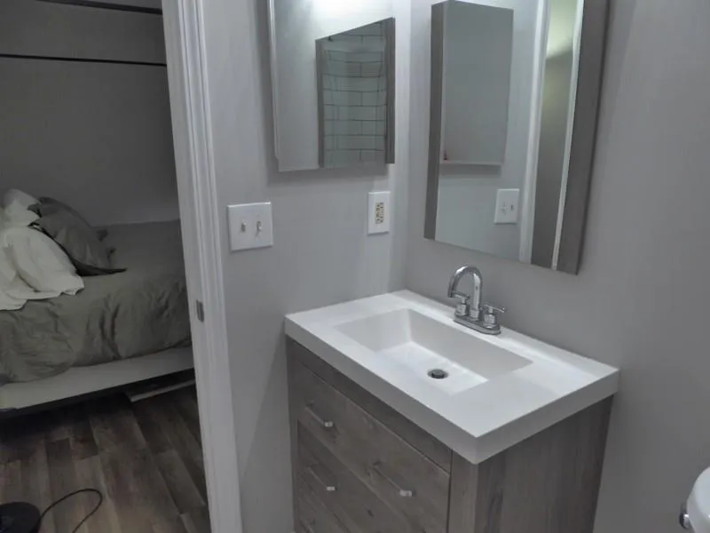 2401 Huntingdon Chase Unit 2401, Sandy Springs, Georgia 30350, 3 Bedrooms Bedrooms, ,2 BathroomsBathrooms,Residential,Sold,2401 Huntingdon Chase Unit 2401,6055658