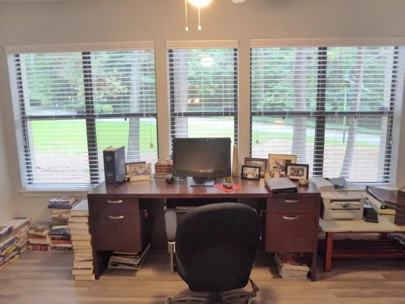 2401 Huntingdon Chase Unit 2401, Sandy Springs, Georgia 30350, 3 Bedrooms Bedrooms, ,2 BathroomsBathrooms,Residential,Sold,2401 Huntingdon Chase Unit 2401,6055658