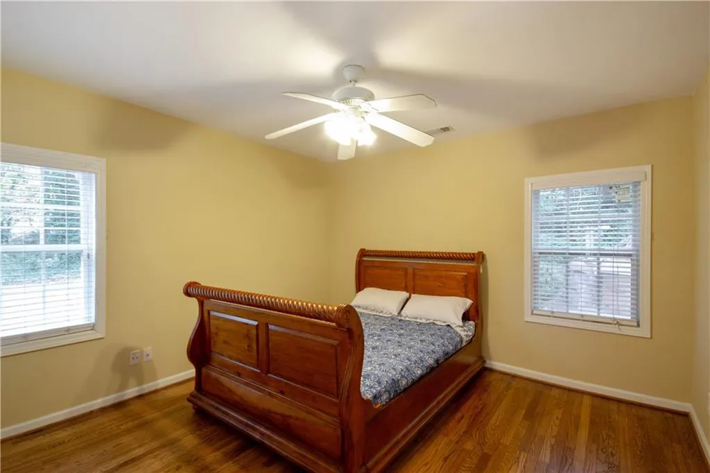 520 Dalrymple Road, Sandy Springs, Georgia 30328, 6 Bedrooms Bedrooms, ,5 BathroomsBathrooms,Residential,Sold,520 Dalrymple Road,6643448