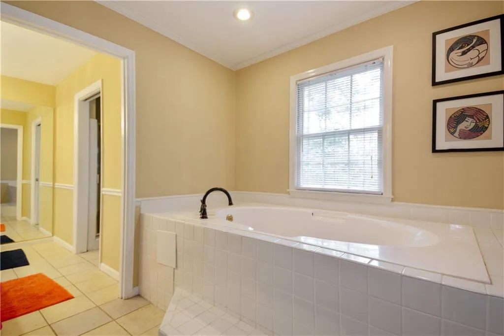 520 Dalrymple Road, Sandy Springs, Georgia 30328, 6 Bedrooms Bedrooms, ,5 BathroomsBathrooms,Residential,Sold,520 Dalrymple Road,6643448