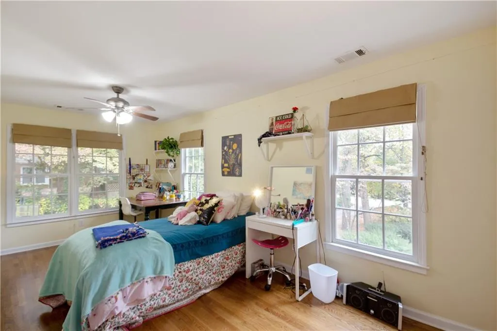 520 Dalrymple Road, Sandy Springs, Georgia 30328, 6 Bedrooms Bedrooms, ,5 BathroomsBathrooms,Residential,Sold,520 Dalrymple Road,6643448