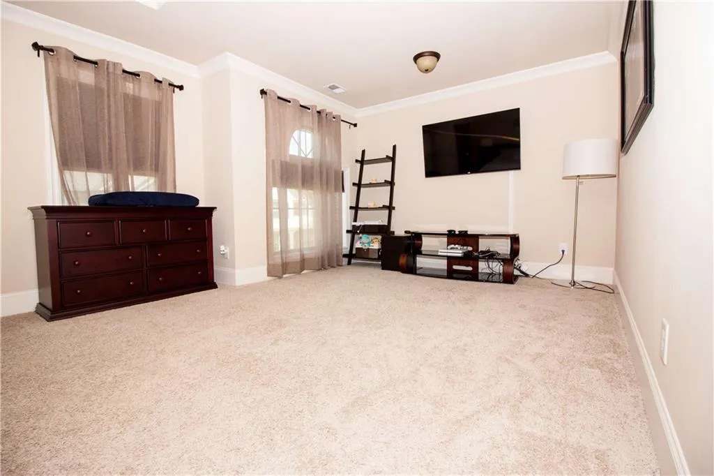 7650 Glisten Avenue Unit 302, Atlanta, Georgia 30328, 3 Bedrooms Bedrooms, ,2 BathroomsBathrooms,Residential,Sold,7650 Glisten Avenue Unit 302,5718457