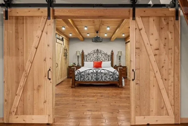 1170