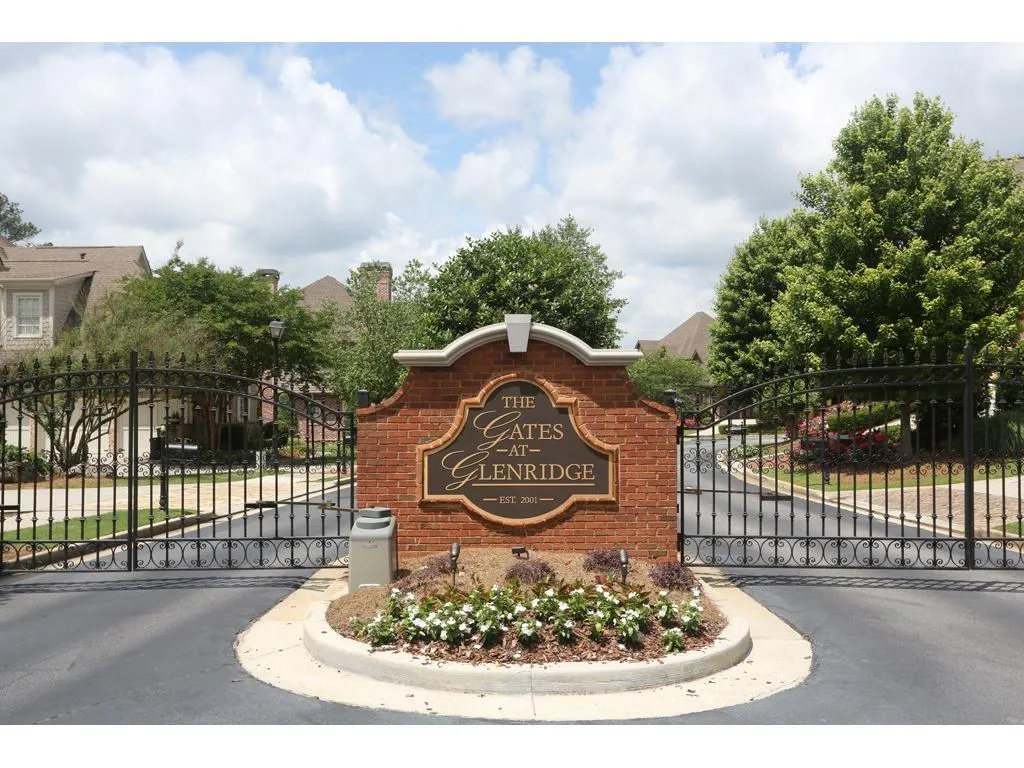 735 Glengate Place, Sandy Springs, Georgia 30328, 6 Bedrooms Bedrooms, ,6 BathroomsBathrooms,Residential,Sold,735 Glengate Place,5788177