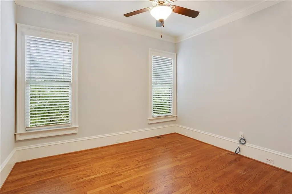 735 Glengate Place, Sandy Springs, Georgia 30328, 6 Bedrooms Bedrooms, ,6 BathroomsBathrooms,Residential,Sold,735 Glengate Place,5788177