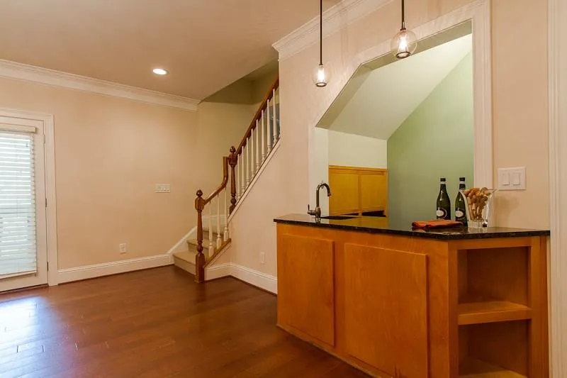 735 Glengate Place, Sandy Springs, Georgia 30328, 6 Bedrooms Bedrooms, ,6 BathroomsBathrooms,Residential,Sold,735 Glengate Place,5788177