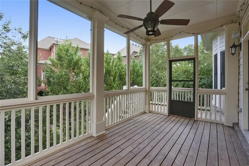 735 Glengate Place, Sandy Springs, Georgia 30328, 6 Bedrooms Bedrooms, ,6 BathroomsBathrooms,Residential,Sold,735 Glengate Place,5788177