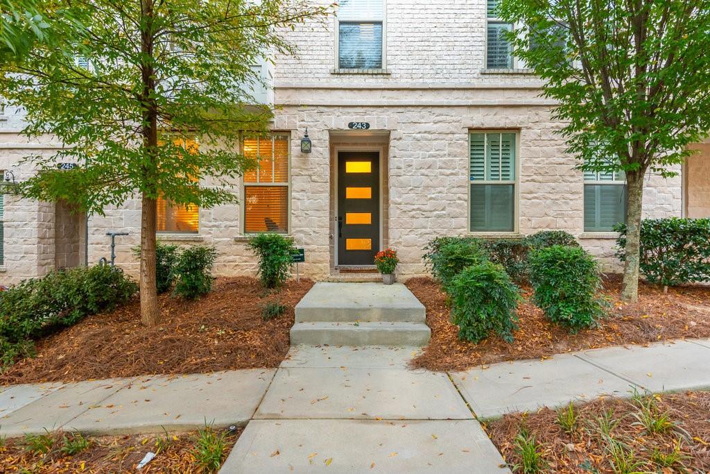 243 Franklin Road, Sandy Springs, Georgia 30342, 3 Bedrooms Bedrooms, ,3 BathroomsBathrooms,Residential,Sold,243 Franklin Road,7298645